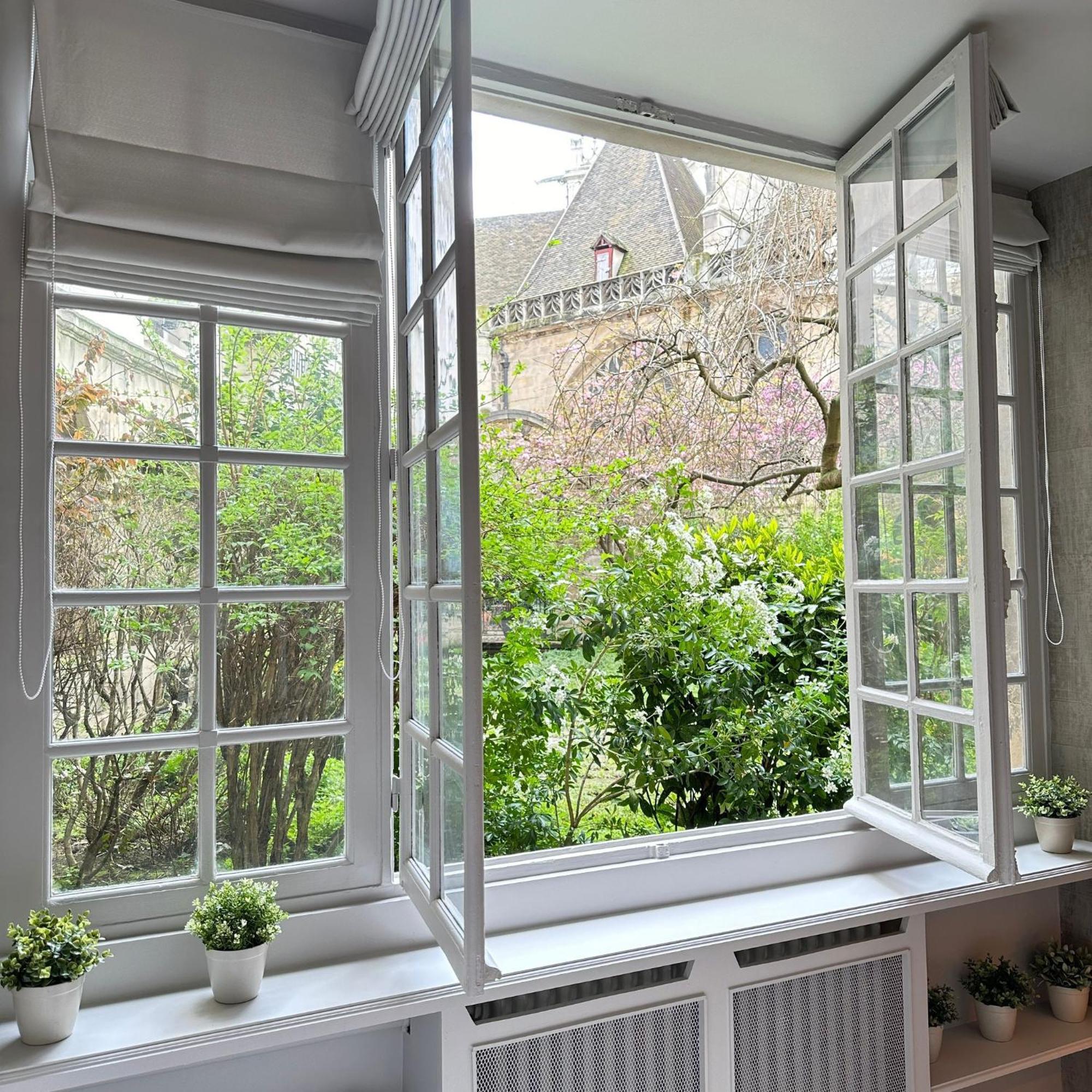 Appartement Saint-Gervais -The Stay Le Marais - Amazing High End Renovated Accommodation Hotel De Ville Paris Eksteriør bilde